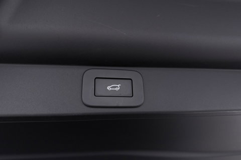Land Rover Range Rover P550e Autobiography | Meridian Signature | Clearsight | Ventilatie+Massage | Panoramadak | Luchtvering | Koelbox