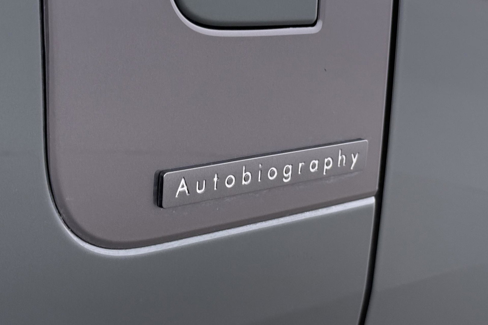 Land Rover Range Rover P550e Autobiography | Meridian Signature | Clearsight | Ventilatie+Massage | Panoramadak | Luchtvering | Koelbox
