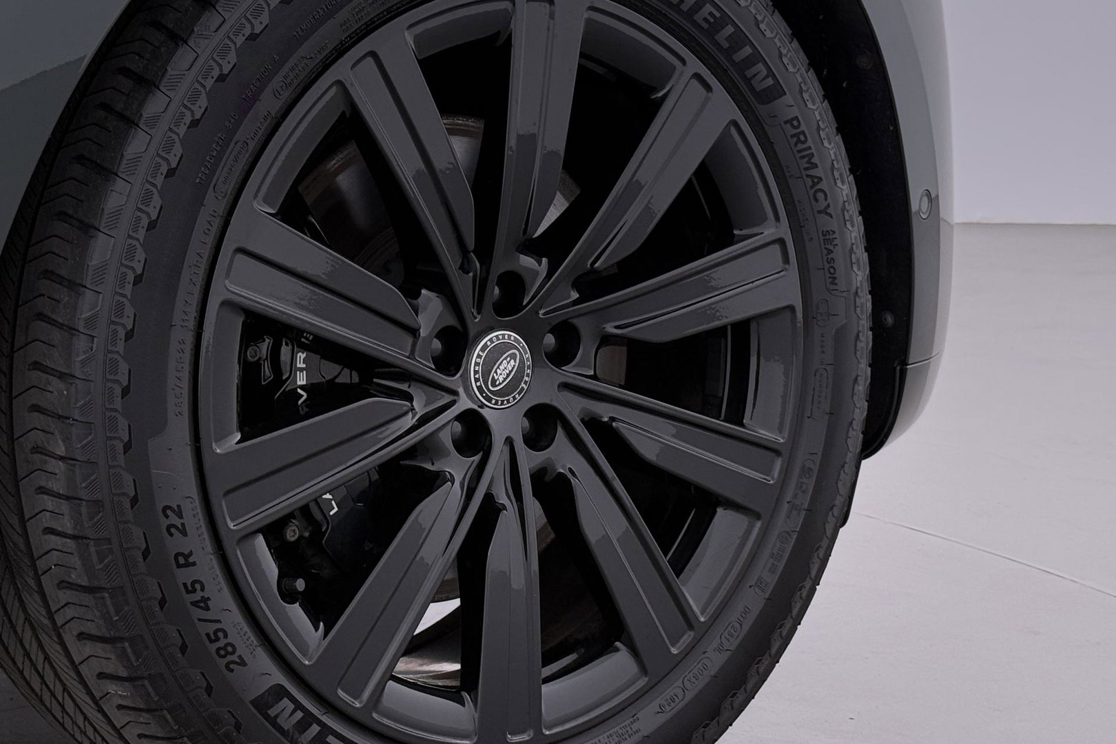 Land Rover Range Rover P550e Autobiography | Meridian Signature | Clearsight | Ventilatie+Massage | Panoramadak | Luchtvering | Koelbox