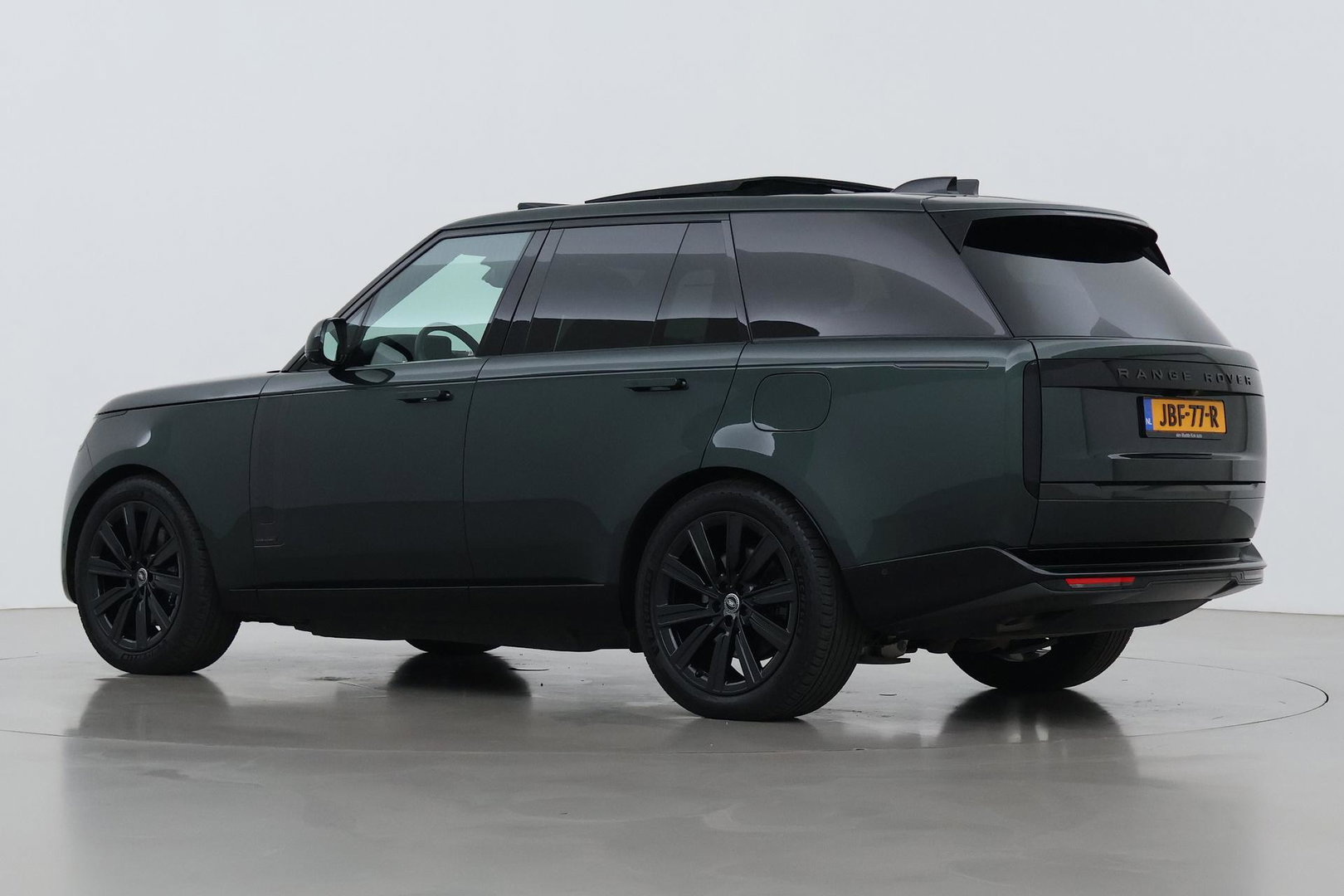 Land Rover Range Rover P550e Autobiography | Meridian Signature | Clearsight | Ventilatie+Massage | Panoramadak | Luchtvering | Koelbox