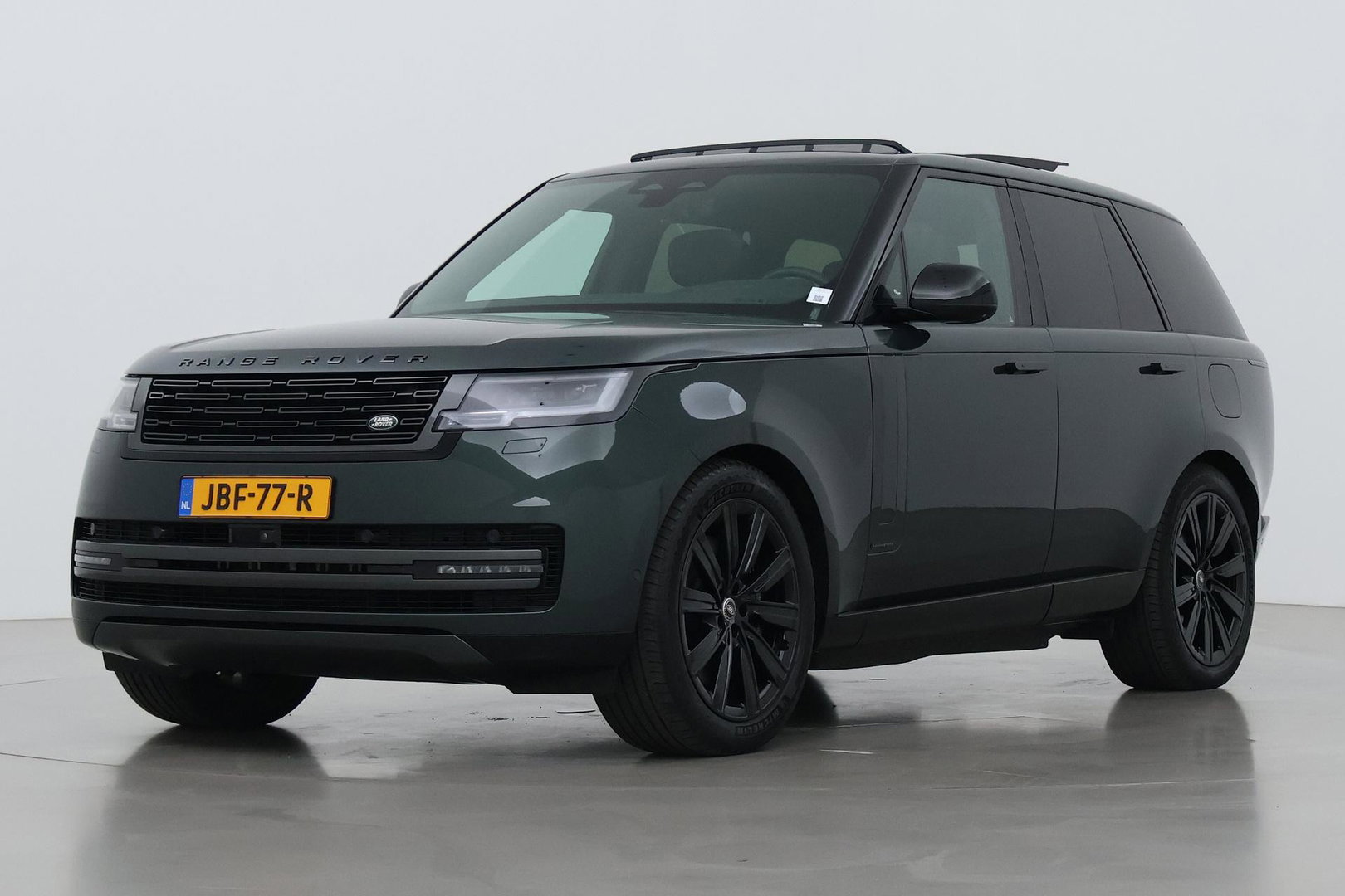 Land Rover Range Rover P550e Autobiography | Meridian Signature | Clearsight | Ventilatie+Massage | Panoramadak | Luchtvering | Koelbox