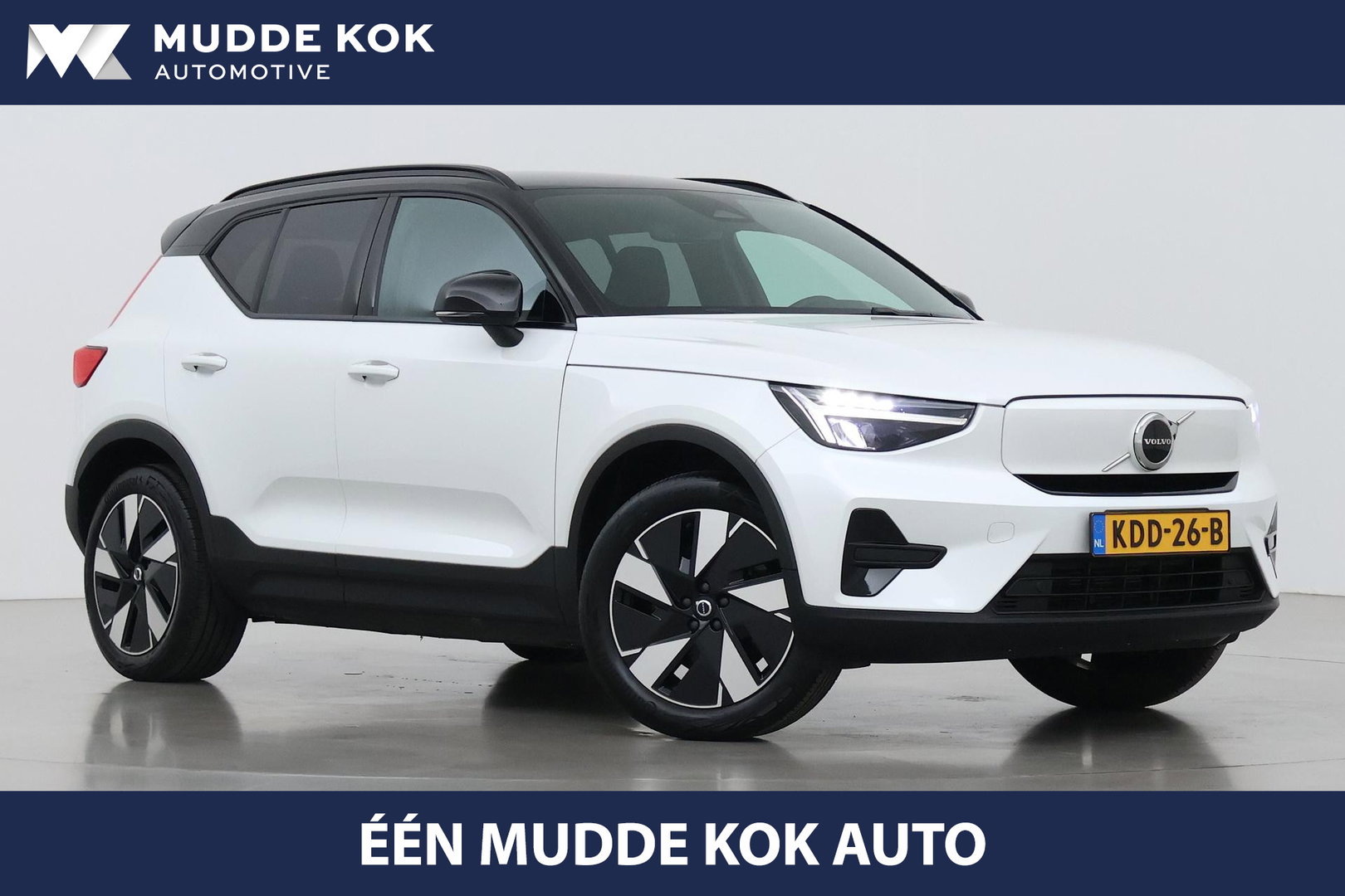 Volvo XC40 Single Motor Extened Range Core | 82 kWh | Trekhaak | Camera | Getint glas | Cruise Control | 19 Inch