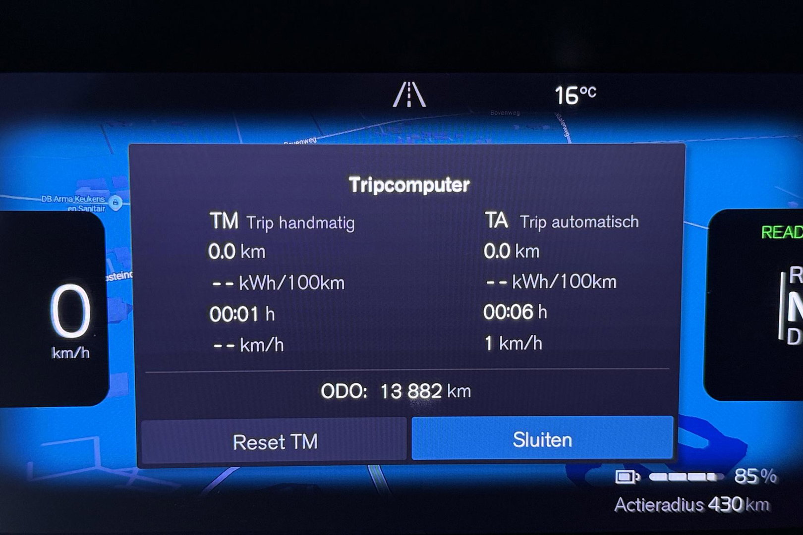 Volvo XC40 Single Motor Extened Range Core | 82 kWh | Trekhaak | Camera | Getint glas | Cruise Control | 19 Inch