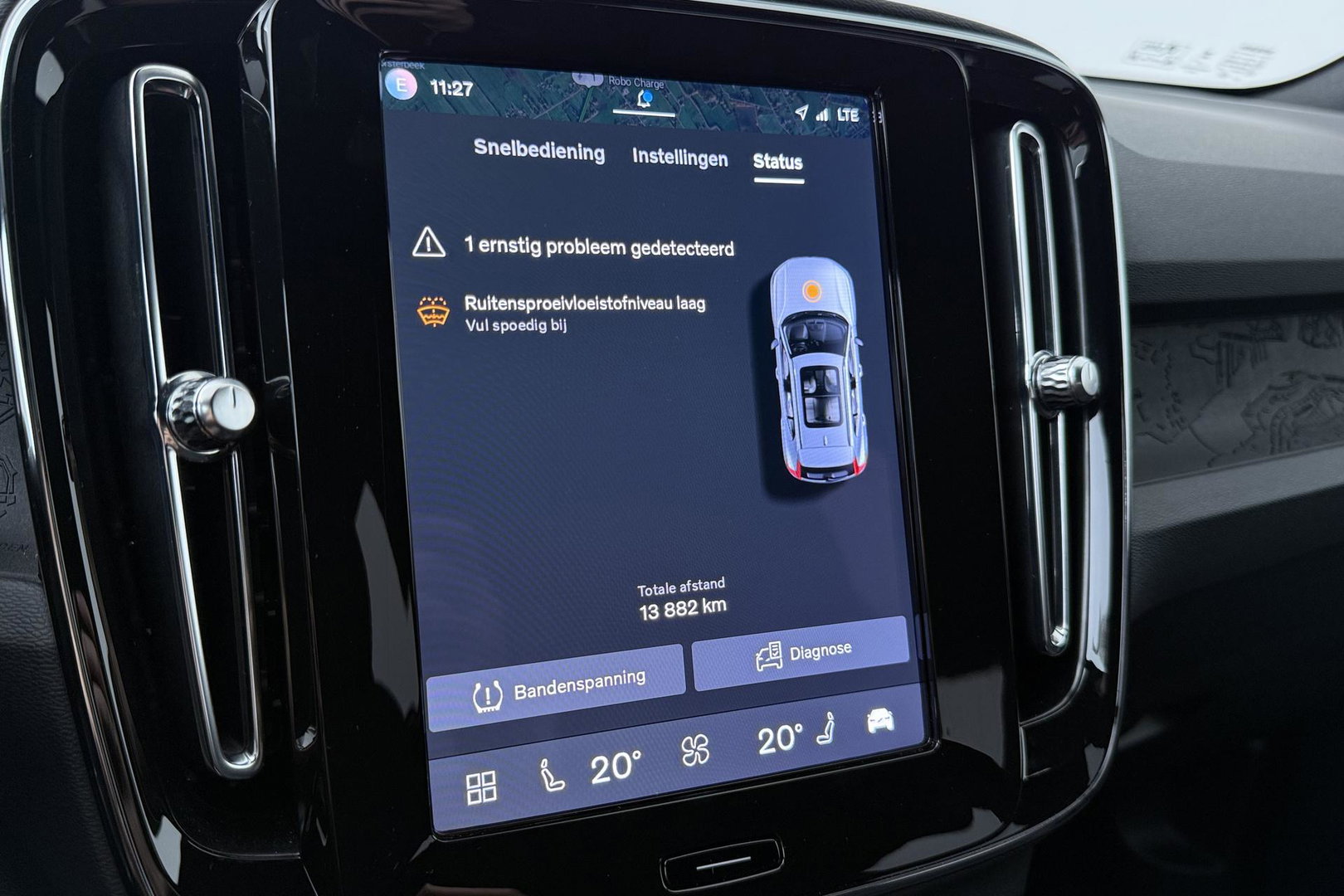Volvo XC40 Single Motor Extened Range Core | 82 kWh | Trekhaak | Camera | Getint glas | Cruise Control | 19 Inch