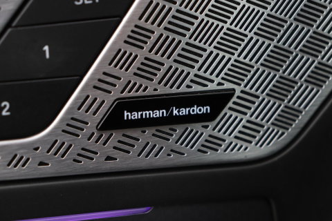 BMW iX1 xDrive30 67 kWh | M Sport | Harman/Kardon | Panoramadak | Adaptieve LED | Elektrische Sportstoelen | Keyless