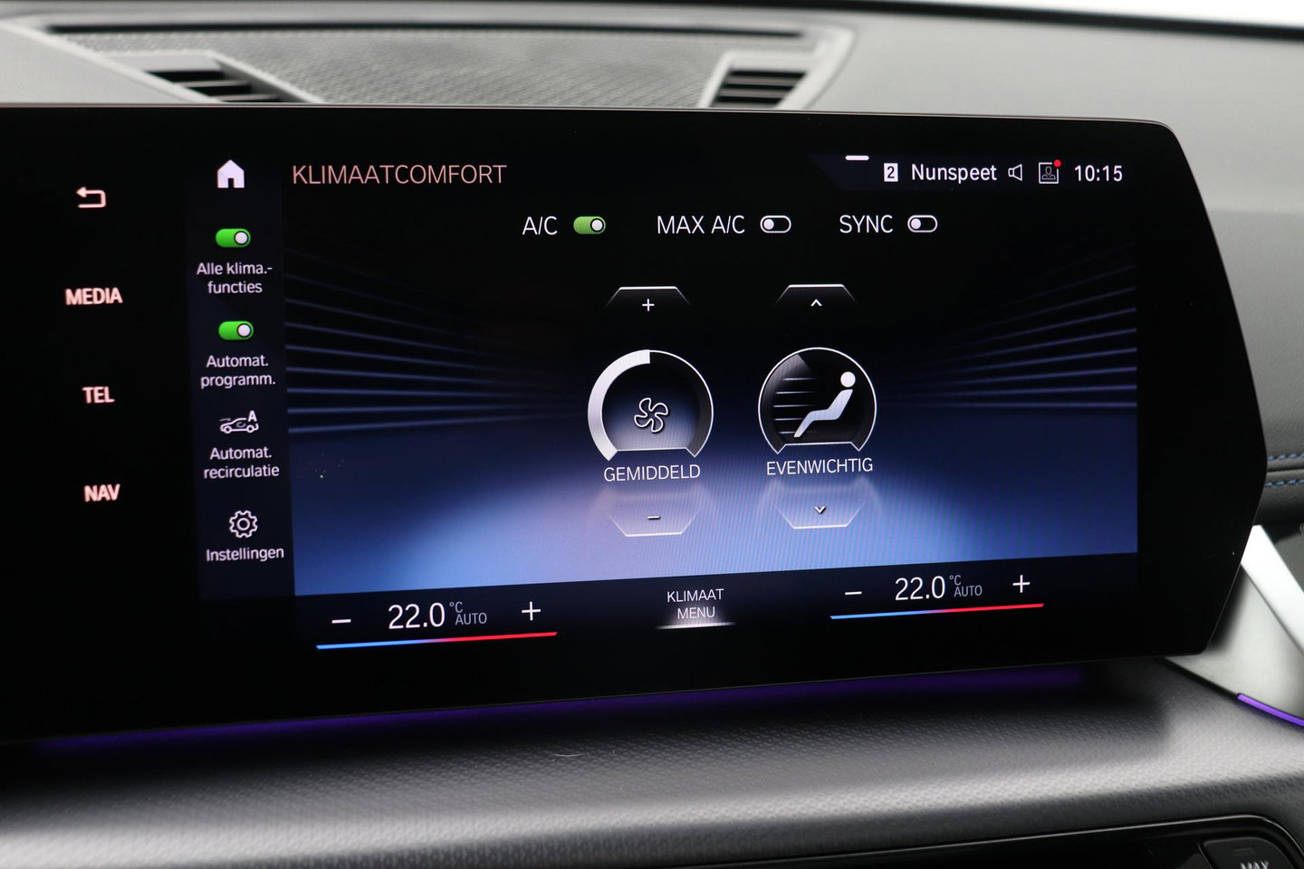 BMW iX1 xDrive30 67 kWh | M Sport | Harman/Kardon | Panoramadak | Adaptieve LED | Elektrische Sportstoelen | Keyless