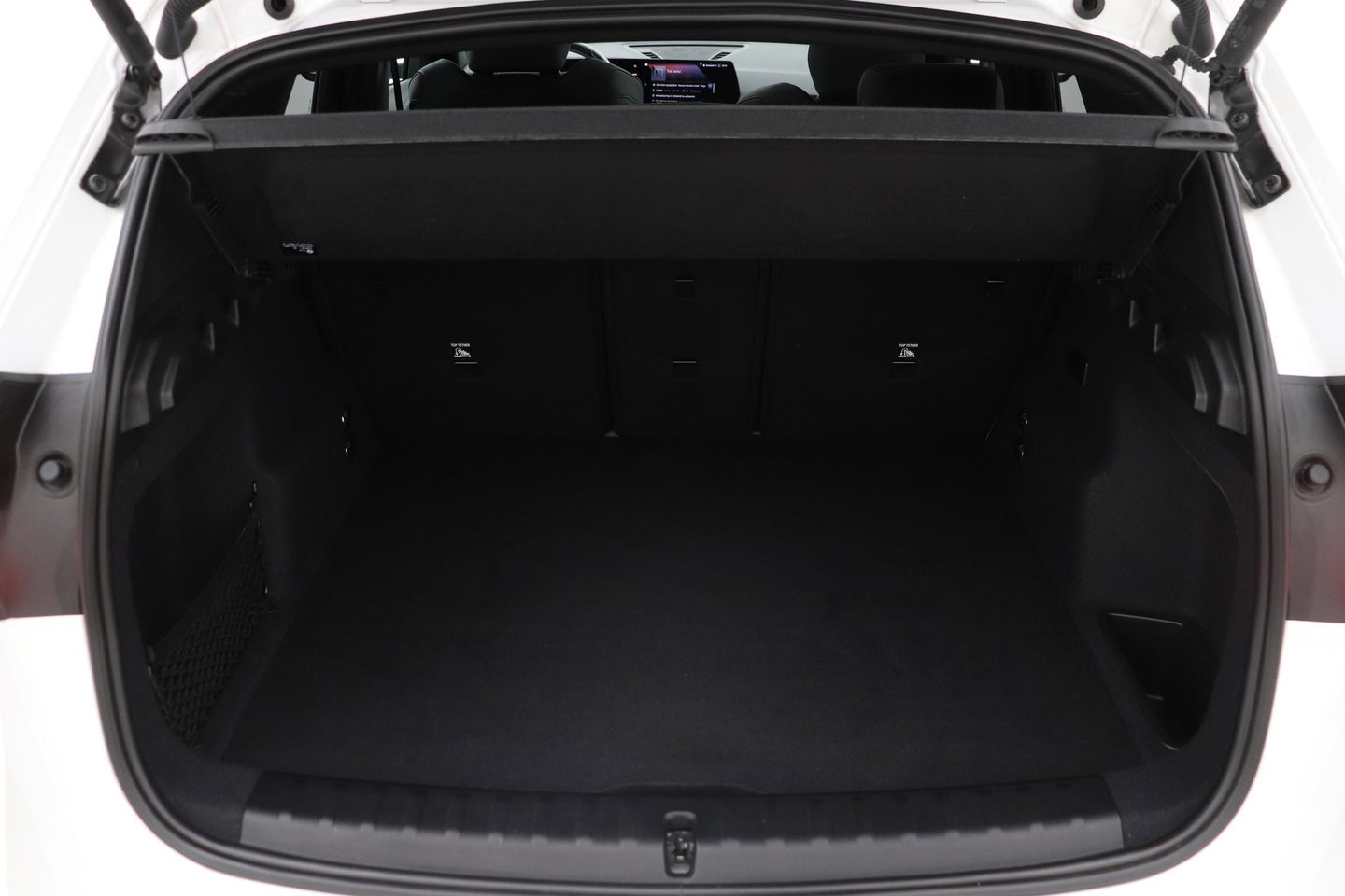BMW iX1 xDrive30 67 kWh | M Sport | Harman/Kardon | Panoramadak | Adaptieve LED | Elektrische Sportstoelen | Keyless