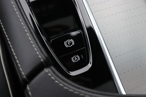 Volvo S90 2.0 B5 Ultimate Dark | Bowers&Wilkins | Luchtvering | Panoramadak | Trekhaak | 360° Camera | Head-Up | Stoel+Stuurverwarming | ACC