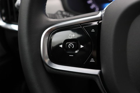 Volvo S90 2.0 B5 Ultimate Dark | Bowers&Wilkins | Luchtvering | Panoramadak | Trekhaak | 360° Camera | Head-Up | Stoel+Stuurverwarming | ACC