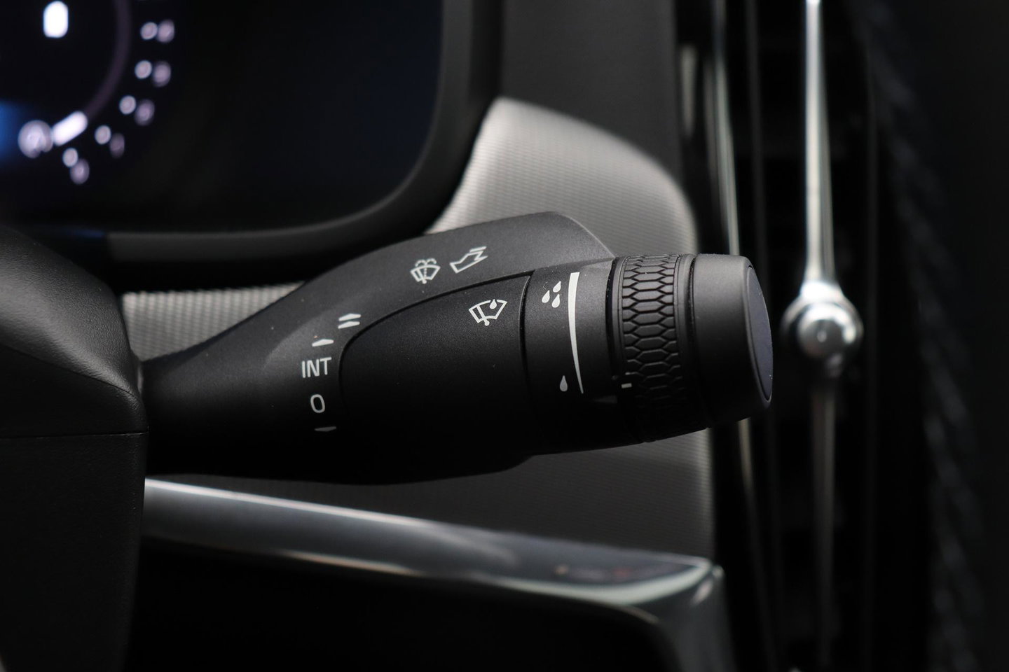 Volvo S90 2.0 B5 Ultimate Dark | Bowers&Wilkins | Luchtvering | Panoramadak | Trekhaak | 360° Camera | Head-Up | Stoel+Stuurverwarming | ACC