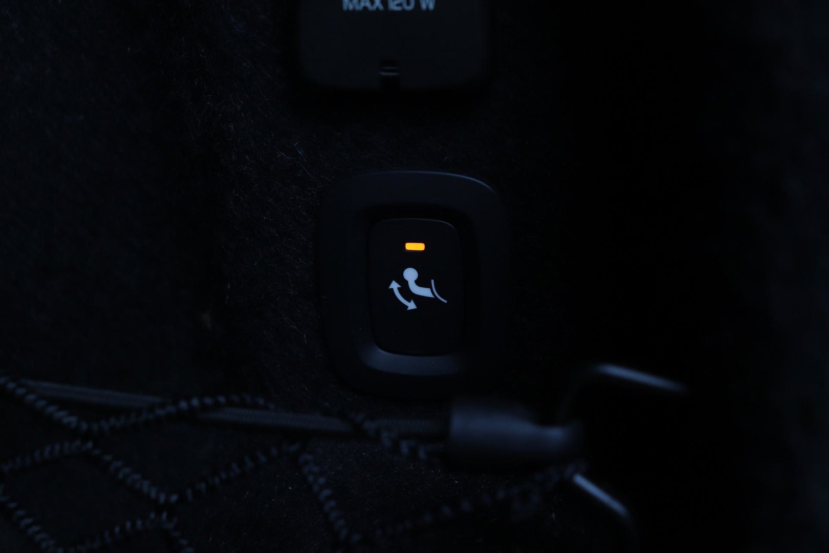 Volvo S90 2.0 B5 Ultimate Dark | Bowers&Wilkins | Luchtvering | Panoramadak | Trekhaak | 360° Camera | Head-Up | Stoel+Stuurverwarming | ACC