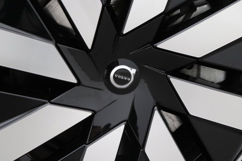Volvo S90 2.0 B5 Ultimate Dark | Bowers&Wilkins | Luchtvering | Panoramadak | Trekhaak | 360° Camera | Head-Up | Stoel+Stuurverwarming | ACC