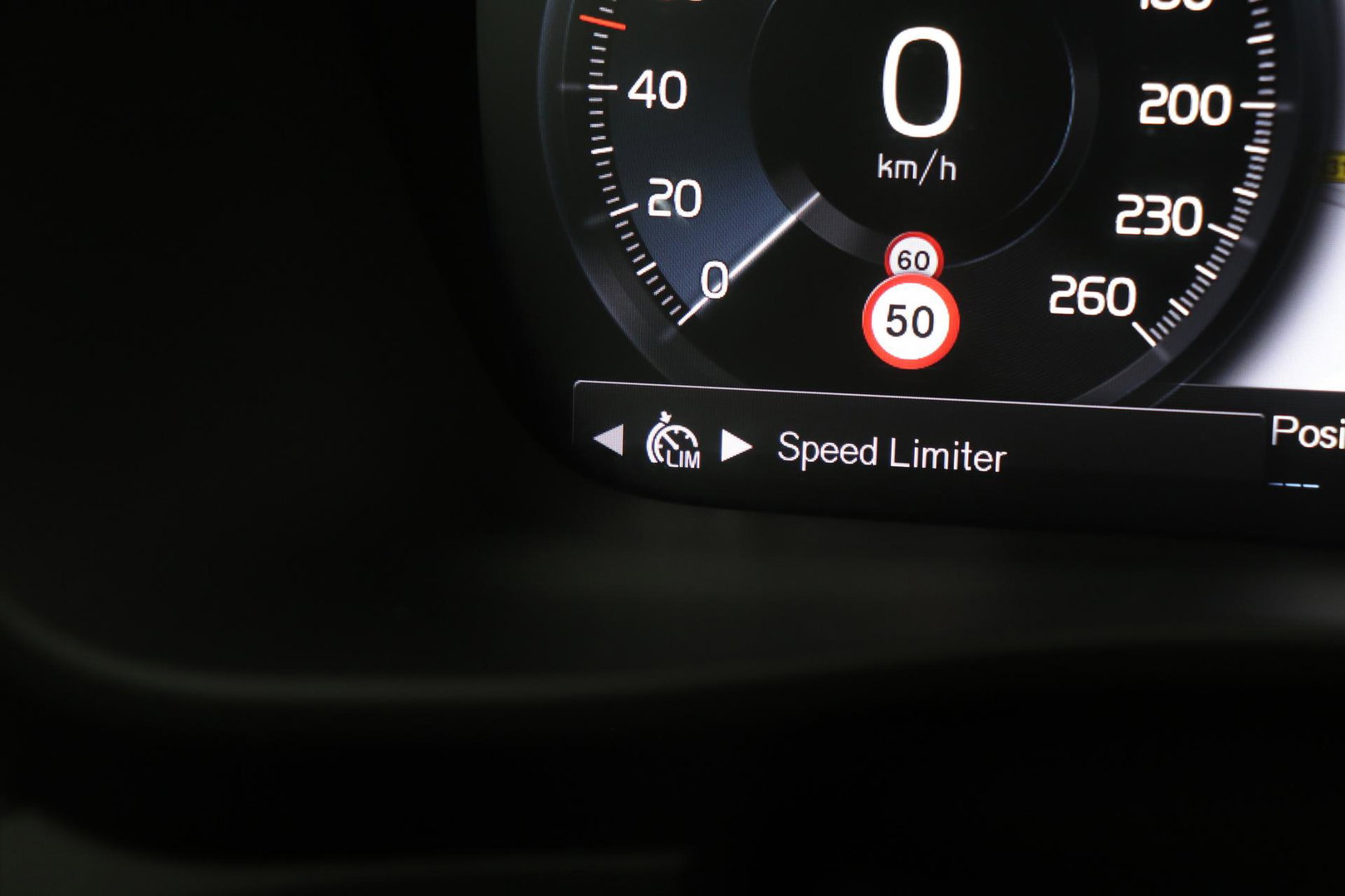 Volvo XC40 T5 Twin Engine R-Design | Harman/Kardon | Panoramadak | BLIS | Camera | Stoel+Stuurverwarming | Keyless | ACC | 19 Inch