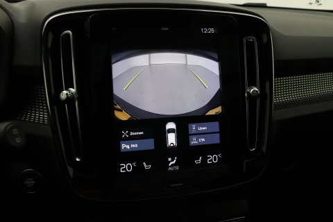 Volvo XC40 T5 Twin Engine R-Design | Harman/Kardon | Panoramadak | BLIS | Camera | Stoel+Stuurverwarming | Keyless | ACC | 19 Inch