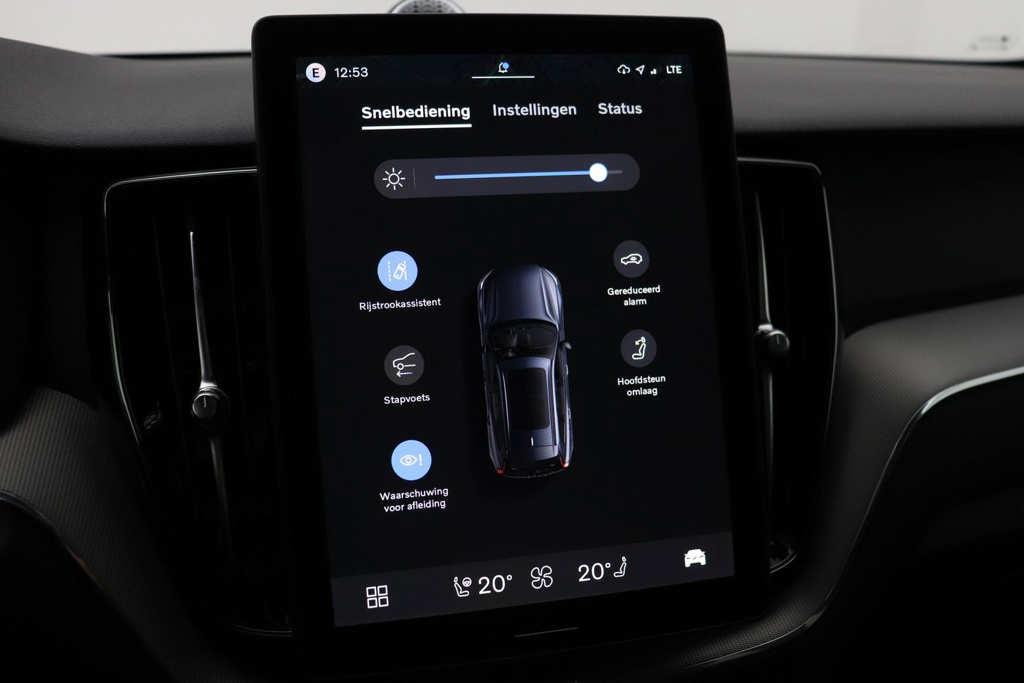 Volvo XC60 T6 Plus Black Edition | Bowers&Wilkins | Panoramadak | 360° Camera | Head-Up | Trekhaak | Ventilatie+Massage | 21 Inch