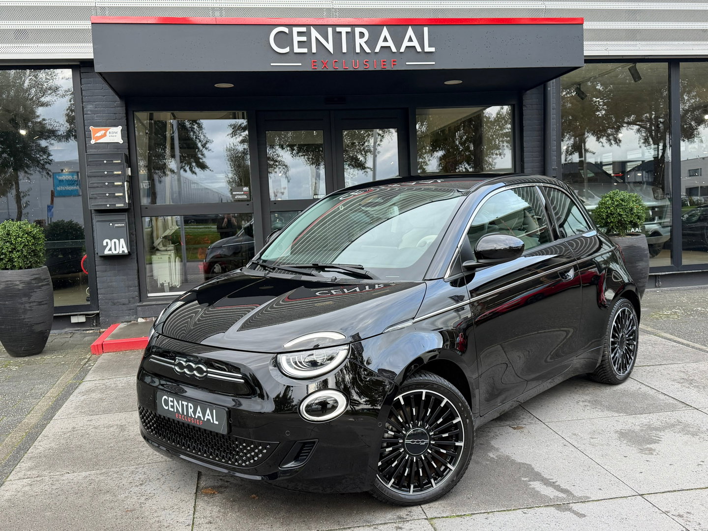 Fiat 500 3+1 La Prima 42 kWh Carplay|Camera|118PK|BTW|Cruise-Control