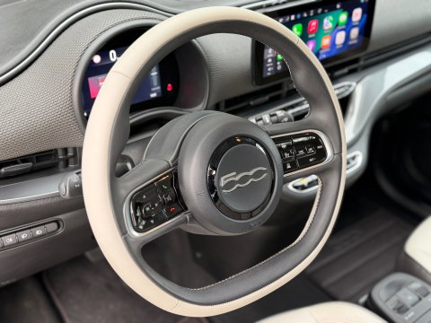 Fiat 500 3+1 La Prima 42 kWh Carplay|Camera|118PK|BTW|Cruise-Control