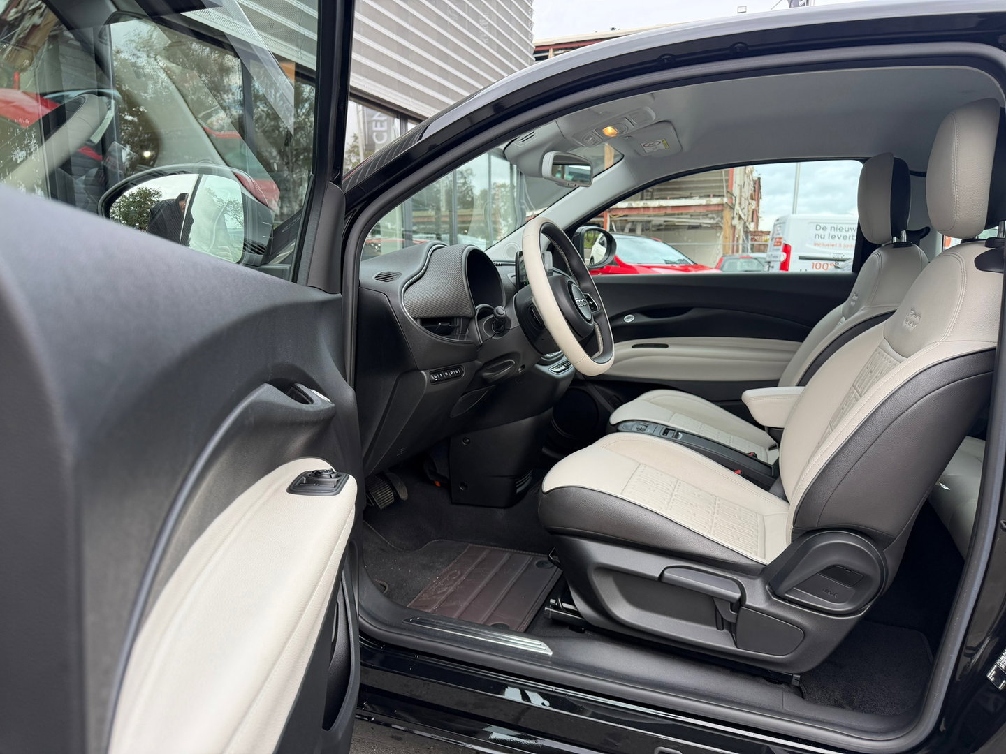 Fiat 500 3+1 La Prima 42 kWh Carplay|Camera|118PK|BTW|Cruise-Control