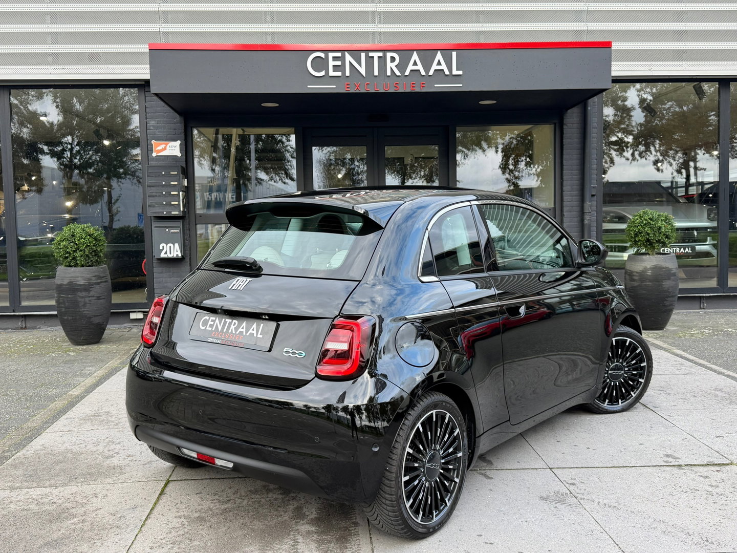 Fiat 500 3+1 La Prima 42 kWh Carplay|Camera|118PK|BTW|Cruise-Control