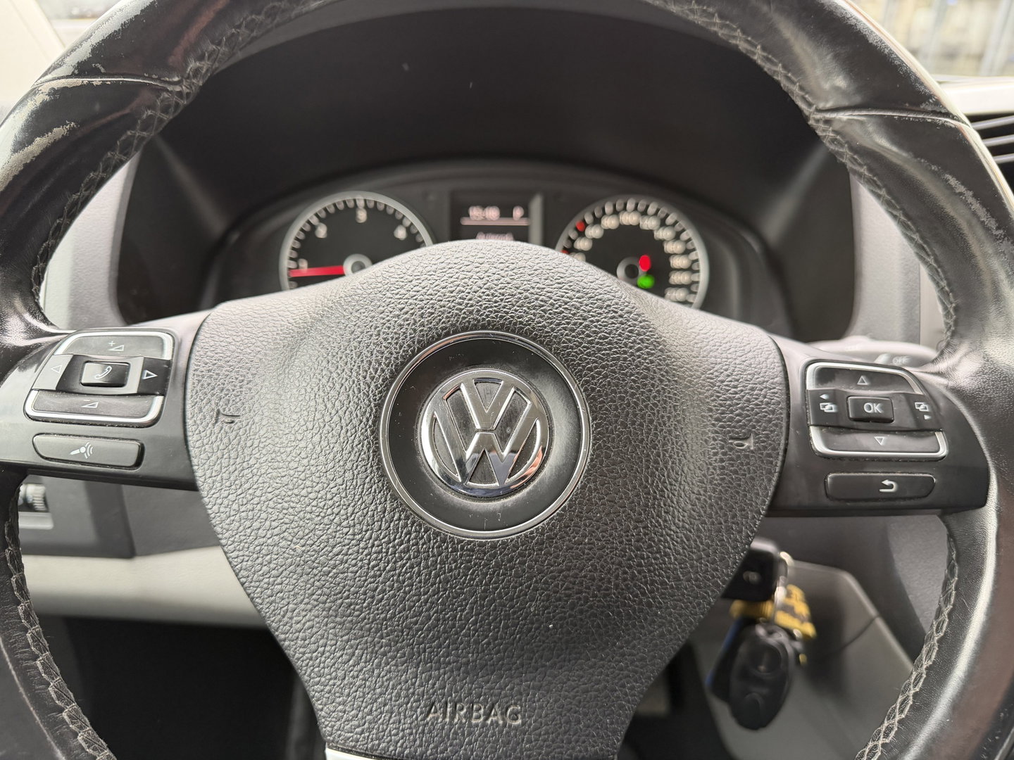 Volkswagen Transporter 2.0 TDI 140pk DSG L1H1 Comfortline / vaste prijs rijklaar € 9.950 ex btw / dubbele schuifdeur / airco / cruise / standkachel / navigatie / trekhaak / lichtmetalen velgen !