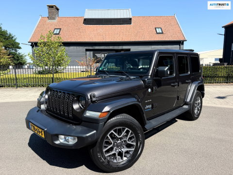 Jeep Wrangler UNLIMITED Jeep Wrangler 380 Sahara 2.0 PHEV Softtop AWD 4x4 Leer Navi Led-Xenon