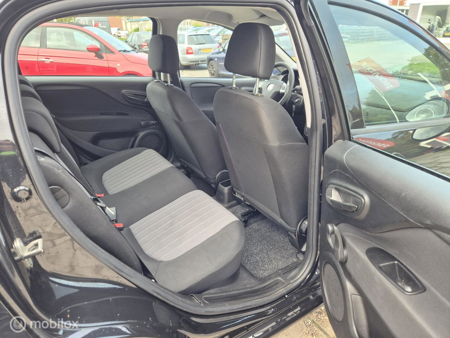 Fiat Punto 1.2 (4 Cilinder) 5 Deurs, Airco, Trekhaak