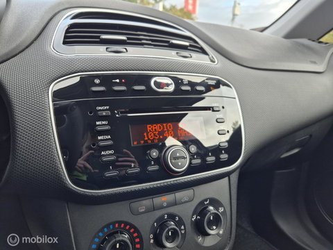 Fiat Punto 1.2 (4 Cilinder) 5 Deurs, Airco, Trekhaak