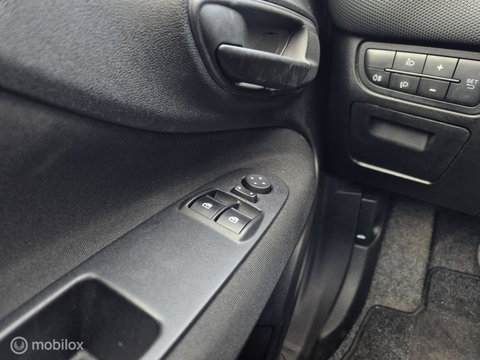Fiat Punto 1.2 (4 Cilinder) 5 Deurs, Airco, Trekhaak