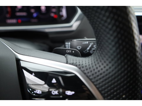 Volkswagen Tiguan Allspace 1.5 TSI R-Line 7p. DSG | Rijklaar! | Dig. Cockpit | Adapt. Cruise | Trekhaak | Keyless | Camera | Stoel- stuurverw. |