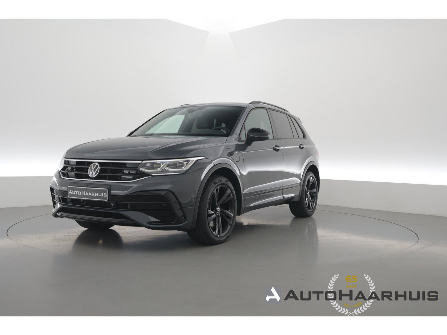 Volkswagen Tiguan 1.4 TSI eHybrid R-Line Black Style | SOH 91% | IQ. Light | 360cam | Elek. Trekhaak | NAV + CarPlay | Stoel- Stuurverw. |