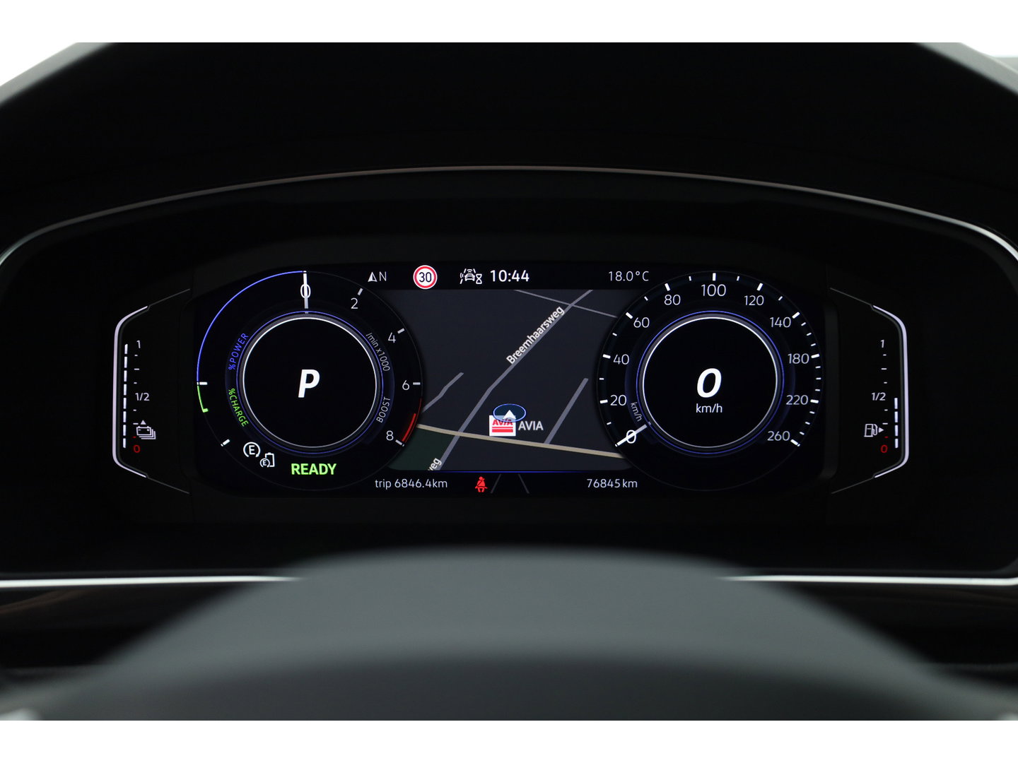 Volkswagen Tiguan 1.4 TSI eHybrid R-Line Black Style | SOH 91% | IQ. Light | 360cam | Elek. Trekhaak | NAV + CarPlay | Stoel- Stuurverw. |