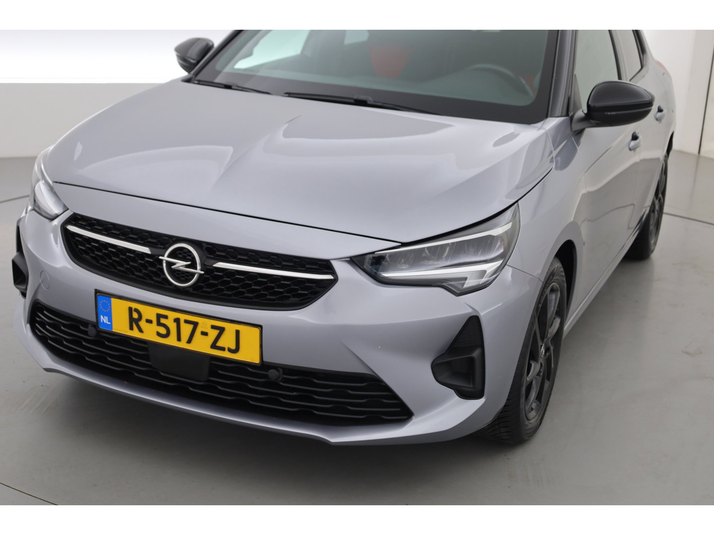 Opel Corsa 1.2 GS Line | Rijklaar! | Navi | Apple CarPlay | Stoelverw. | Camera | Clima | Cruise Ctrl.