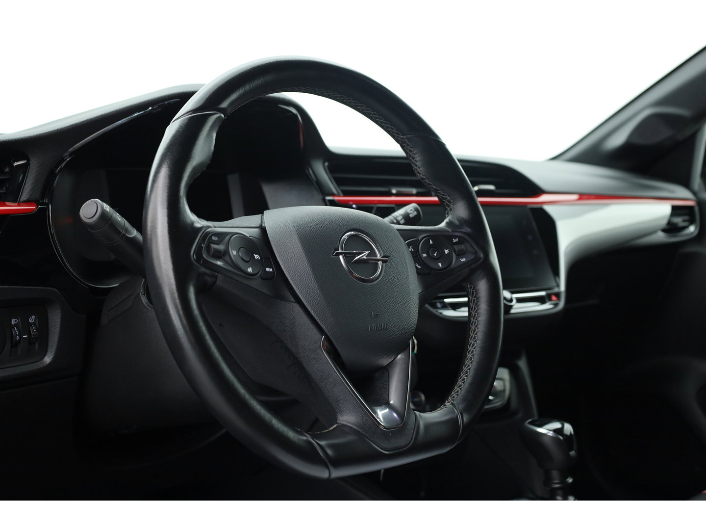 Opel Corsa 1.2 GS Line | Rijklaar! | Navi | Apple CarPlay | Stoelverw. | Camera | Clima | Cruise Ctrl.