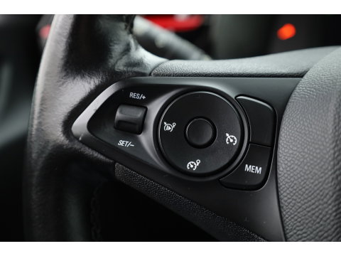 Opel Corsa 1.2 GS Line | Rijklaar! | Navi | Apple CarPlay | Stoelverw. | Camera | Clima | Cruise Ctrl.