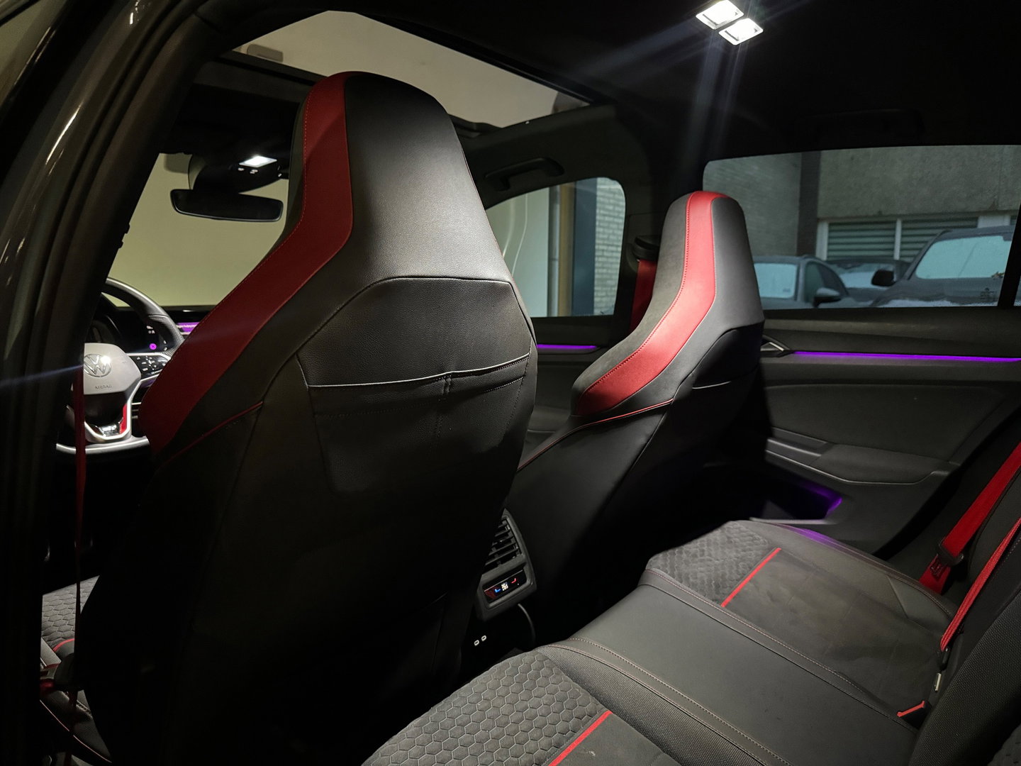 Volkswagen Golf 2.0 TSI GTI Clubsport Pano|Akrapovic|Keyless|ACC|Lane Assist