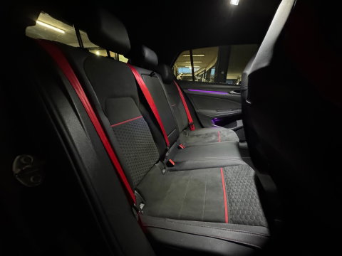 Volkswagen Golf 2.0 TSI GTI Clubsport Pano|Akrapovic|Keyless|ACC|Lane Assist