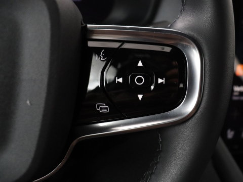 Polestar 2 | SOH 94,9% | Cruise control | Lane assist | Stoelverwarming | Memory | Carplay | Camera | Park assist | Climate control