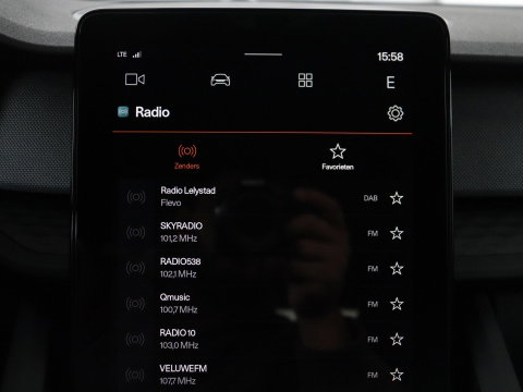Polestar 2 | SOH 94,9% | Cruise control | Lane assist | Stoelverwarming | Memory | Carplay | Camera | Park assist | Climate control