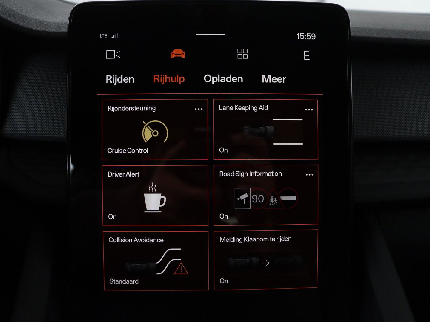 Polestar 2 | SOH 94,9% | Cruise control | Lane assist | Stoelverwarming | Memory | Carplay | Camera | Park assist | Climate control
