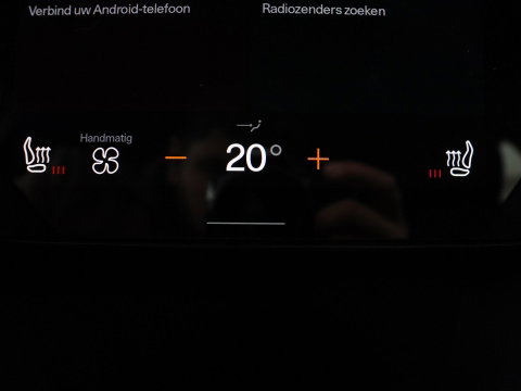 Polestar 2 | SOH 94,9% | Cruise control | Lane assist | Stoelverwarming | Memory | Carplay | Camera | Park assist | Climate control