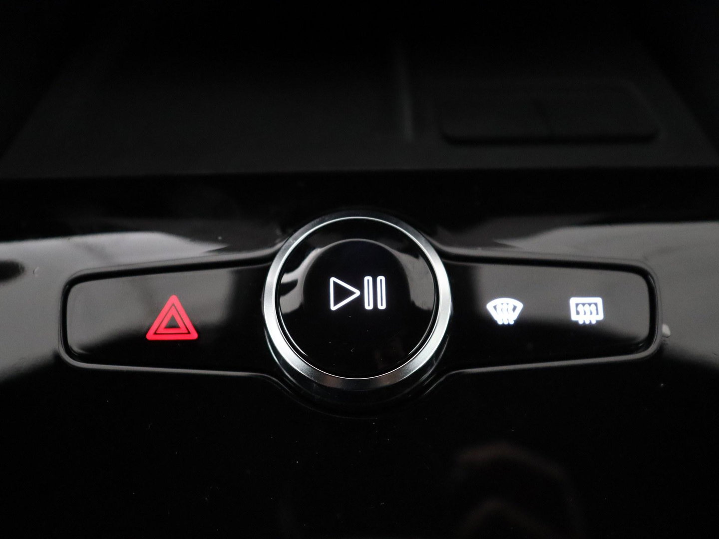 Polestar 2 | SOH 94,9% | Cruise control | Lane assist | Stoelverwarming | Memory | Carplay | Camera | Park assist | Climate control