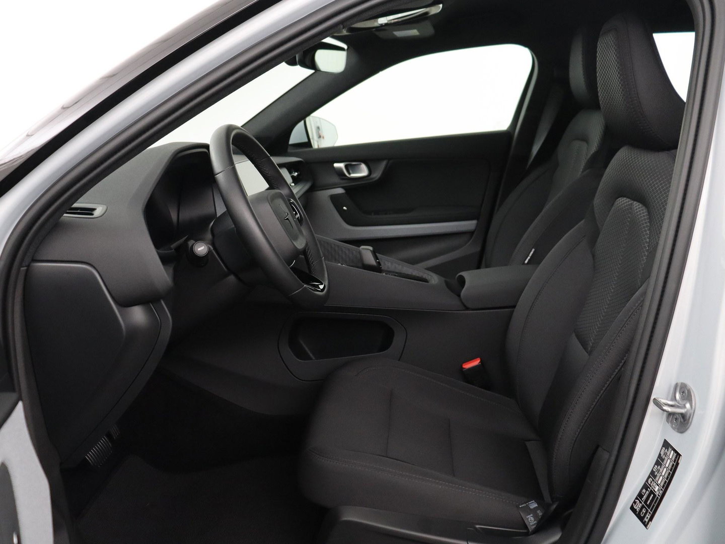 Polestar 2 | SOH 94,9% | Cruise control | Lane assist | Stoelverwarming | Memory | Carplay | Camera | Park assist | Climate control
