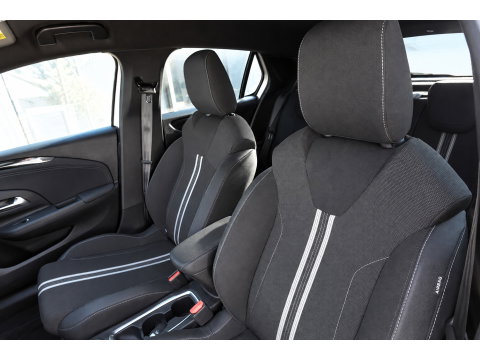 Opel Corsa 1.2 GS KEYLESS CAM BLINDSPOT