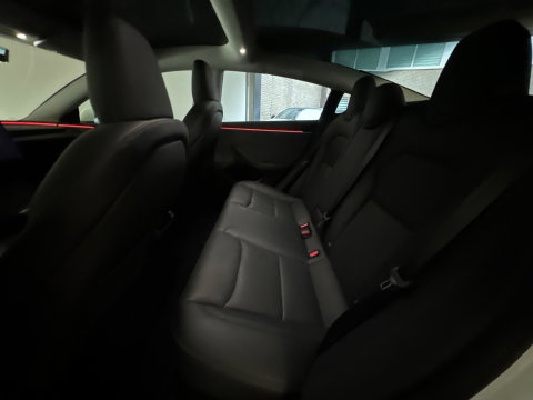 Tesla Model 3 RWD 60 kWh 94% Pano|Self-Drive|Stoelventilatie|Camera