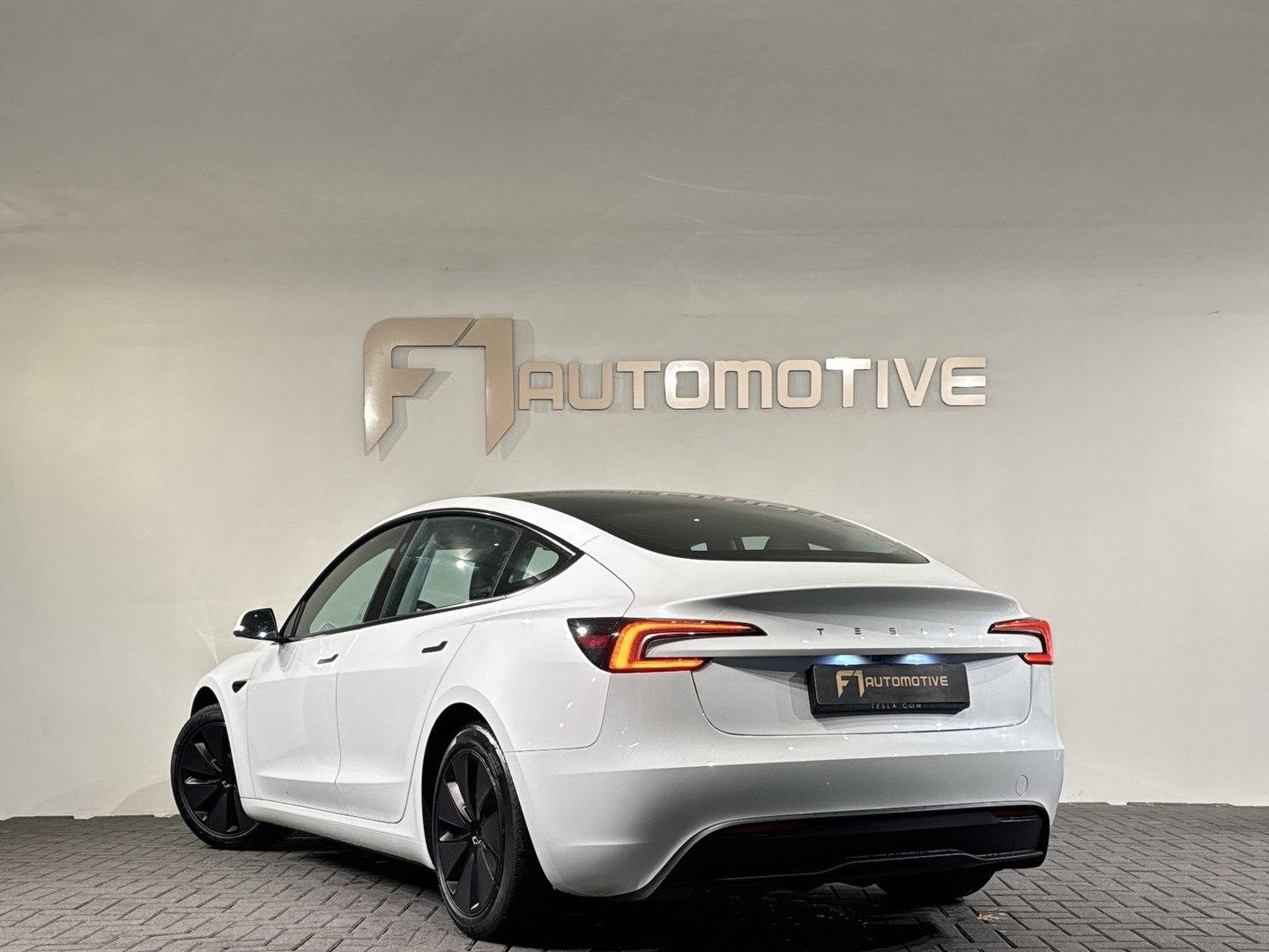 Tesla Model 3 RWD 60 kWh 94% Pano|Self-Drive|Stoelventilatie|Camera