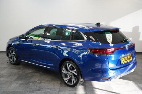 Renault Megane E-Tech Estate 1.6 Plug-In Hybrid 160 R.S. Line Cruise/Climate Head-Up NAP 24 Maanden garantie* (Vraag naar de voorwaarden)