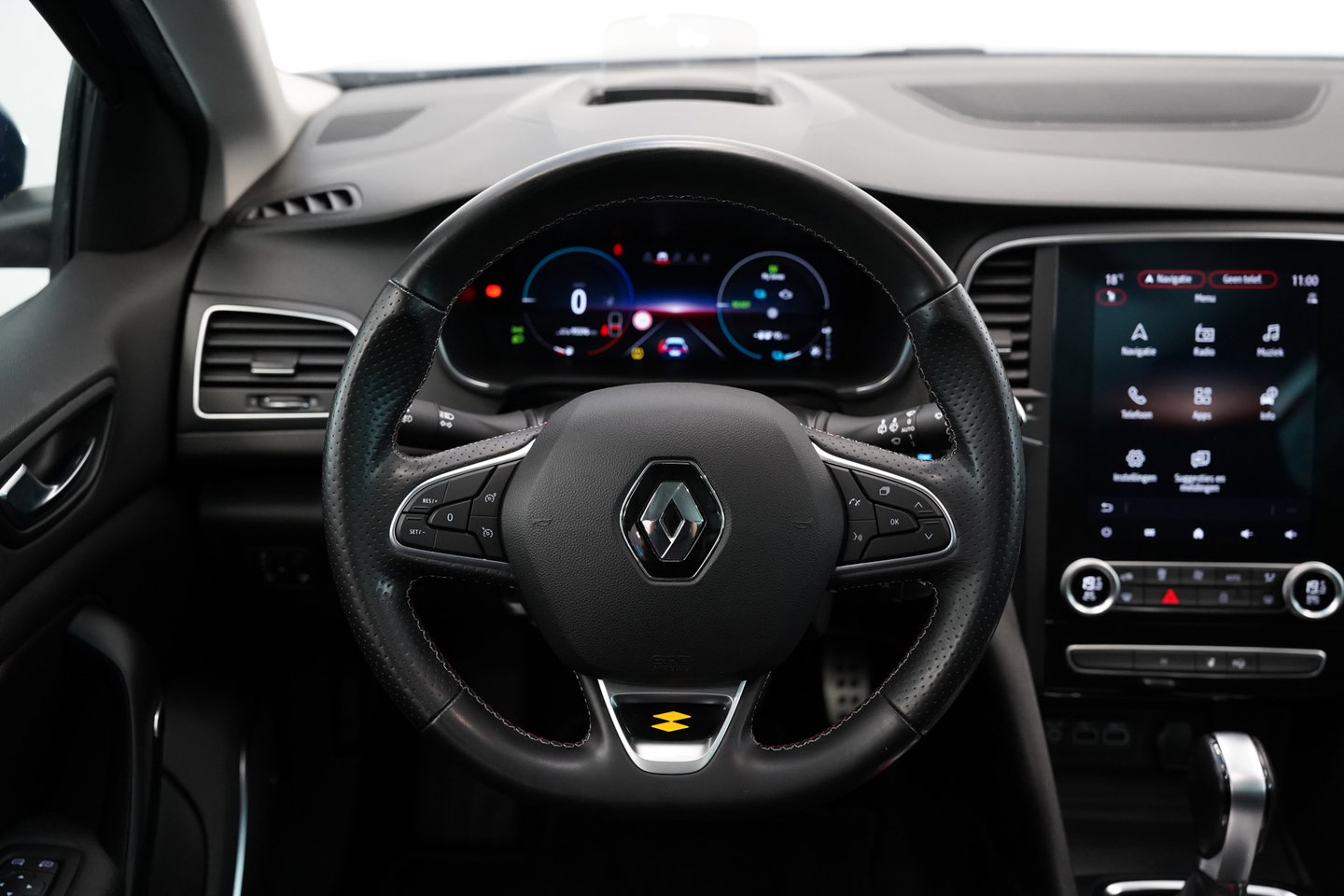 Renault Megane E-Tech Estate 1.6 Plug-In Hybrid 160 R.S. Line Cruise/Climate Head-Up NAP 24 Maanden garantie* (Vraag naar de voorwaarden)
