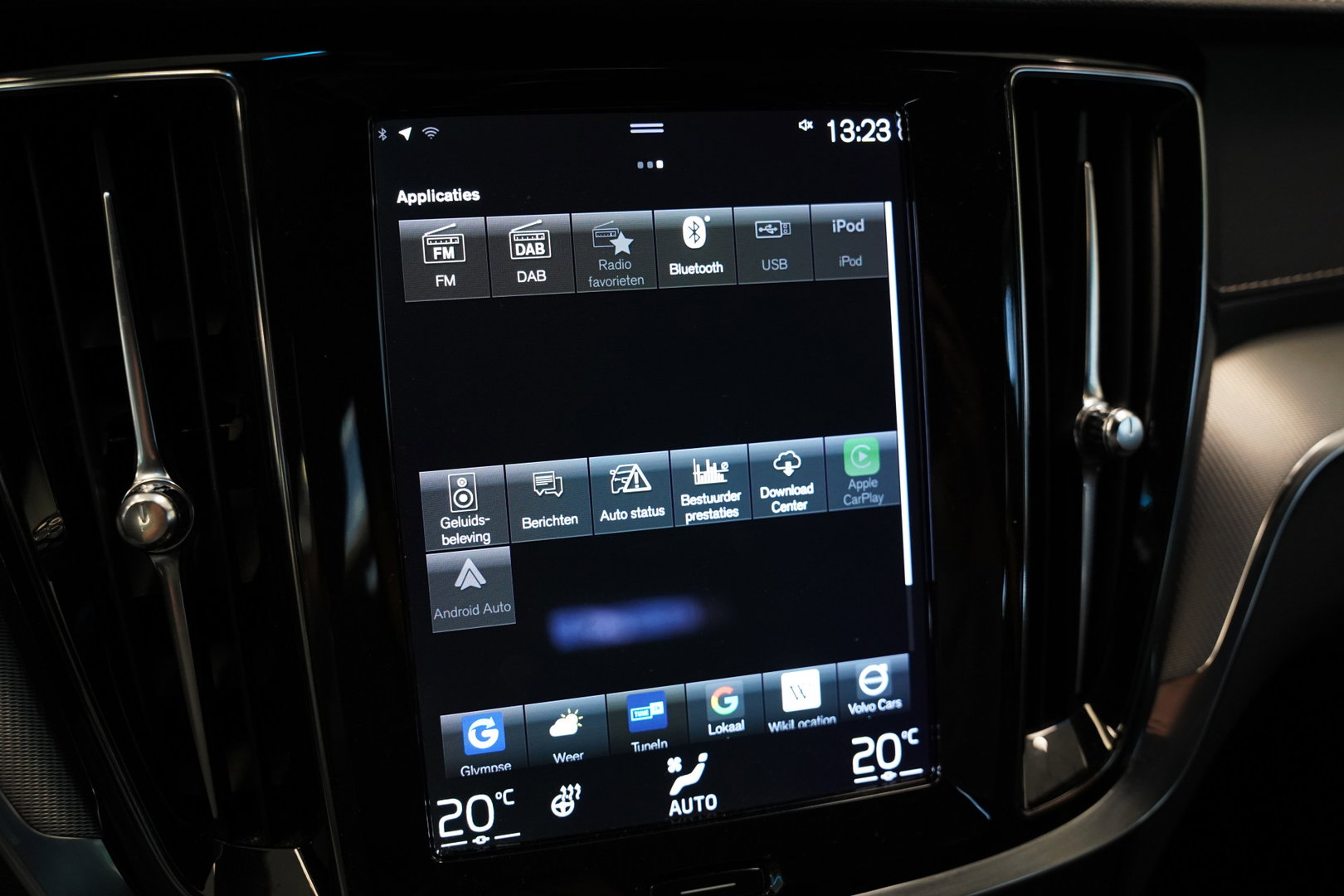 Volvo V60 2.0 T8 AWD Polestar Engineered