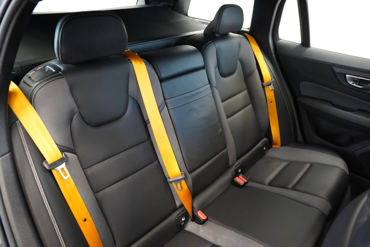 Volvo V60 2.0 T8 AWD Polestar Engineered
