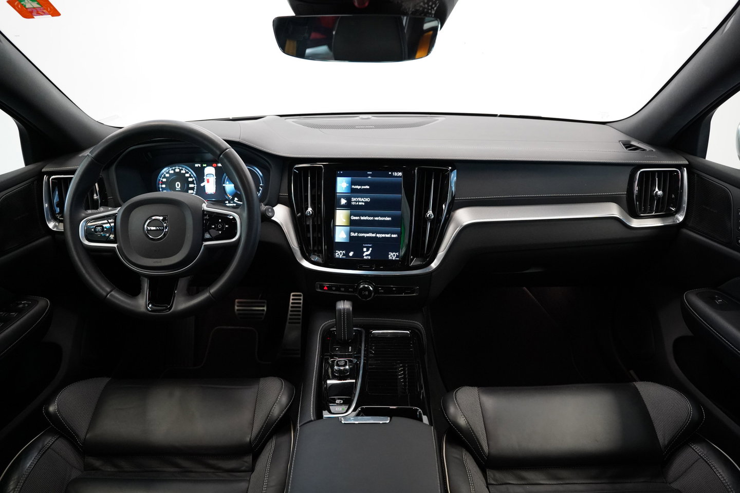 Volvo V60 2.0 T8 AWD Polestar Engineered